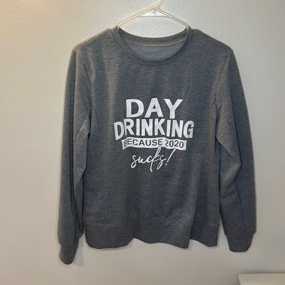 Sweatshirt - Picture 1 of 2